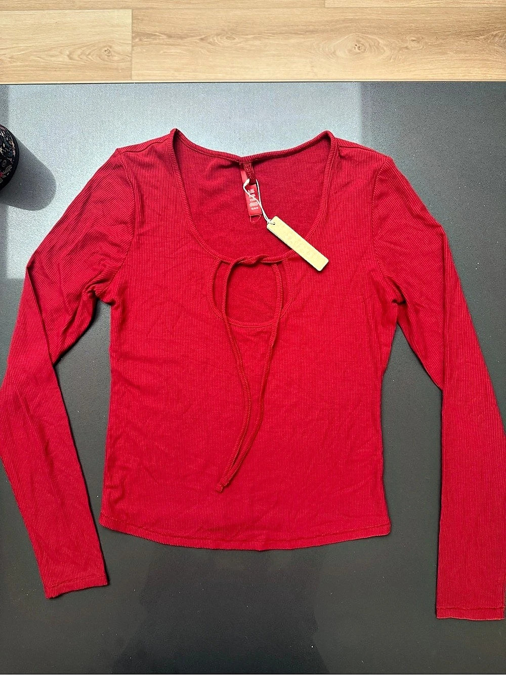 SKIMS SET* Ribbed Tie Front Long Sleeve Top, Medium and boxers for women size M